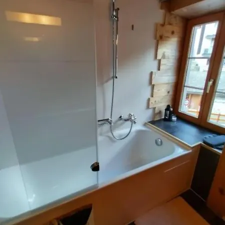 Centre Apartment *